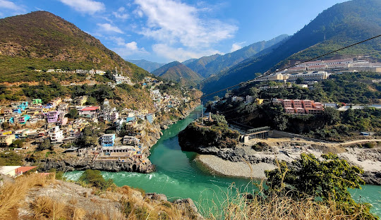 Adventure Tours in India: From trekking in the Himalayas to jungle safaris, our adventure tours cater to thrill-seekers. Book your adventure today!